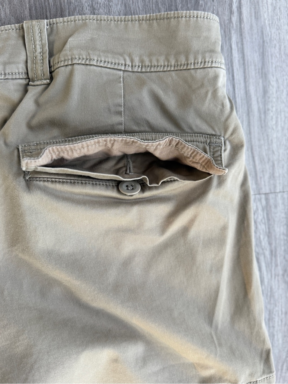 Abercrombie & Fitch Loose Fit Cargo Pants Mens 34 x 34 Tan Khaki Baggy Utility - Picture 11 of 14